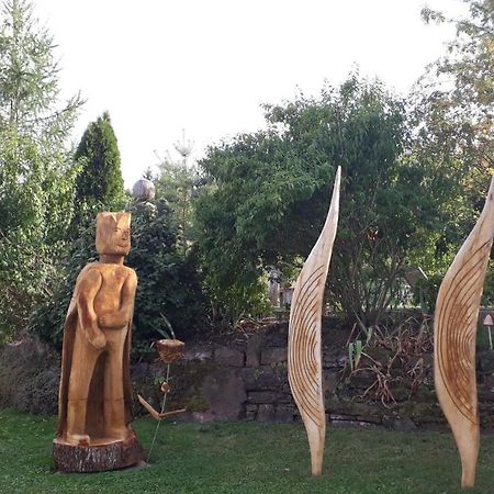 Gaestezimmer In Traumhafter Lage Neben Der Kurstadt Oberthulba Ngoại thất bức ảnh